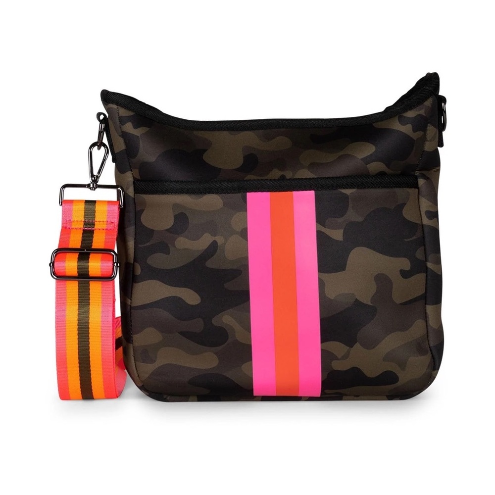 NWT Haute Shore Blake Showoff Camo Neoprene Crossbody